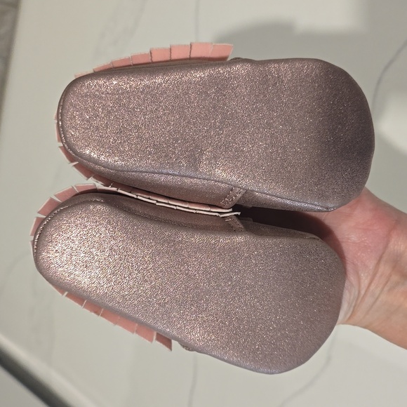 2 for $15! Baby girl pink shoe bundle - Picture 3 of 8